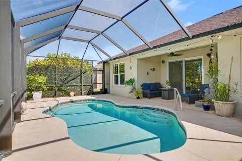 Casa en venta en Palm Coast, Florida, 3 dormitorios, 174.66 m2 № 2230845 - foto 2