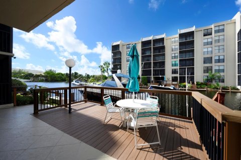 Condo in Boca Raton, Florida, 1 bedroom № 2169856 - photo 23
