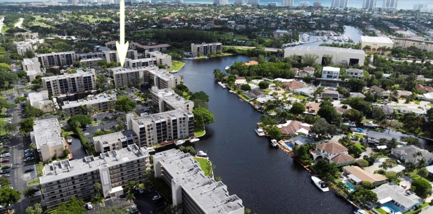 Condo in Boca Raton, Florida, 1 bedroom № 2169856