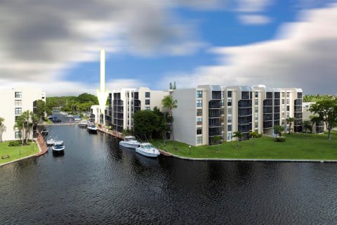 Condo in Boca Raton, Florida, 1 bedroom № 2169856 - photo 2