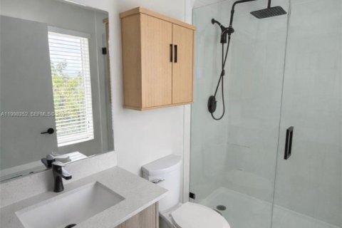Купить таунхаус в Хомстед, Флорида 4 спальни, 129.88м2, № 2063596 - фото 8