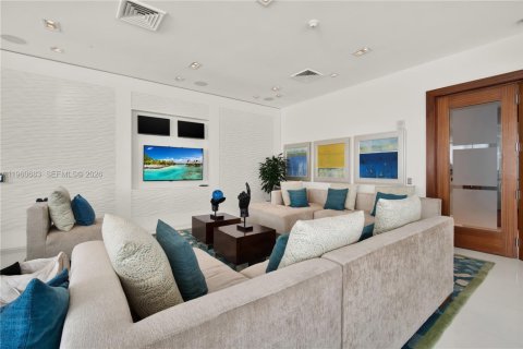 Condo in Fort Lauderdale, Florida, 2 bedrooms  № 2023606 - photo 28
