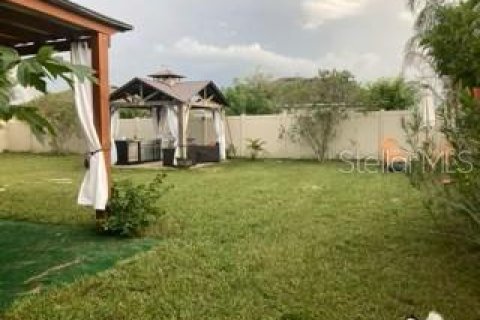 Villa ou maison à louer à Dundee, Floride: 2 chambres, 148.64 m2 № 2387531 - photo 2