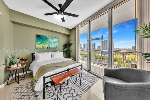 Condominio en venta en Miami, Florida, 2 dormitorios, 97.36 m2 № 1976568 - foto 13
