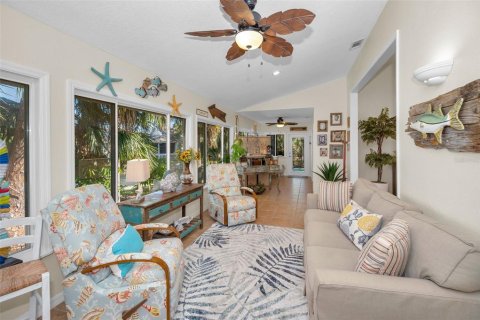 Villa ou maison à vendre à Tarpon Springs, Floride: 3 chambres, 193.33 m2 № 1519566 - photo 19