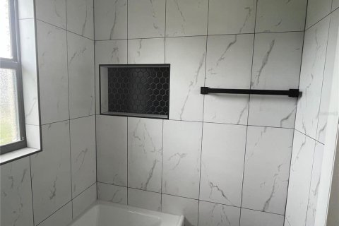 Купить виллу или дом в Мимс, Флорида 7 комнат, 104.98м2, № 1687417 - фото 14