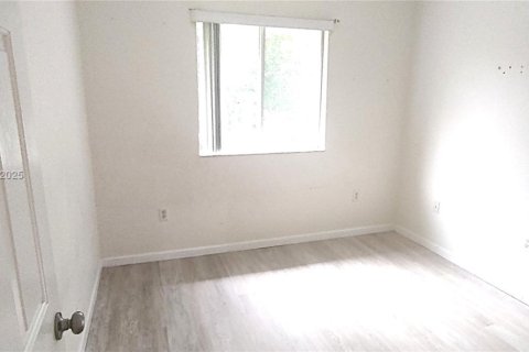 Touwnhouse à louer à Homestead, Floride: 3 chambres, 132.2 m2 № 1932423 - photo 16