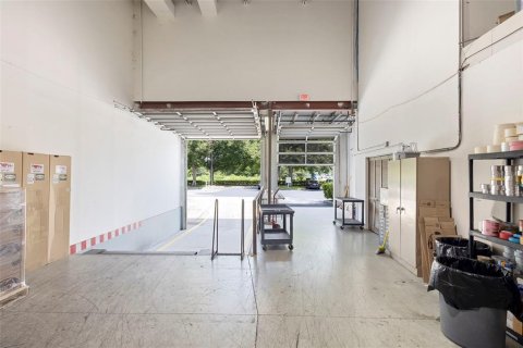 Propiedad comercial en venta en Orlando, Florida, 92.9 m2 № 1852510 - foto 14