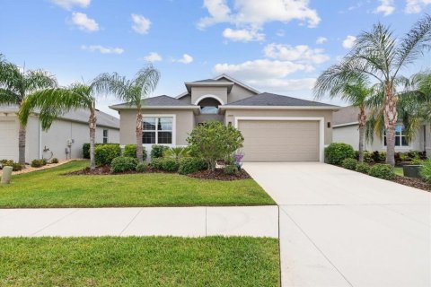 House in Parrish, Florida 2 bedrooms, 180.32 sq.m. № 1678251 - photo 4