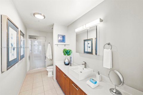 Copropriété à vendre à Miami, Floride: 2 chambres, 117.24 m2 № 1973623 - photo 26
