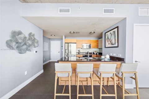 Copropriété à vendre à Miami, Floride: 2 chambres, 117.24 m2 № 1973623 - photo 2