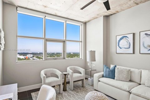 Copropriété à vendre à Miami, Floride: 2 chambres, 117.24 m2 № 1973623 - photo 18