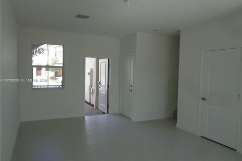 Adosado en alquiler en Homestead, Florida, 3 dormitorios, 132.94 m2 № 2084990 - foto 29