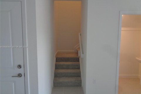 Adosado en alquiler en Homestead, Florida, 3 dormitorios, 132.94 m2 № 2084990 - foto 20