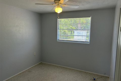 Casa en alquiler en Largo, Florida, 4 dormitorios, 97.55 m2 № 1904454 - foto 13