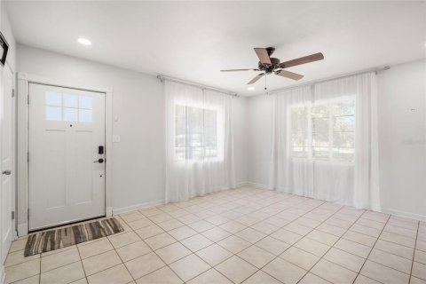 House in Sarasota, Florida 3 bedrooms, 80.64 sq.m. № 2302998 - photo 10