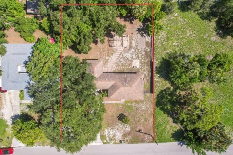 House in Sarasota, Florida 3 bedrooms, 80.64 sq.m. № 2302998 - photo 4