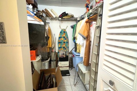 Condo in Margate, Florida, 1 bedroom  № 1836039 - photo 19