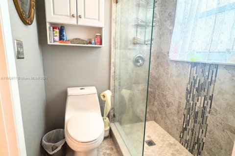 Condo in Margate, Florida, 1 bedroom  № 1836039 - photo 20
