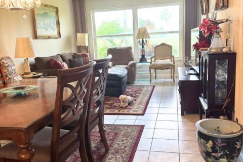 Condo in Margate, Florida, 1 bedroom  № 1836039 - photo 11