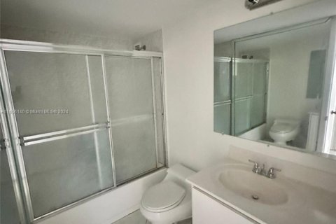 Condominio en venta en Miami Beach, Florida, 2 dormitorios, 98.85 m2 № 1979637 - foto 26