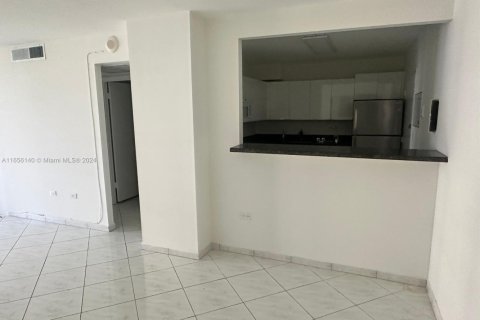 Condominio en venta en Miami Beach, Florida, 2 dormitorios, 98.85 m2 № 1979637 - foto 8