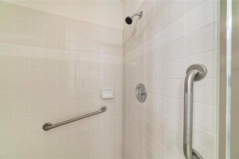 House in Bradenton, Florida 2 bedrooms, 129.6 sq.m. № 2427028 - photo 19