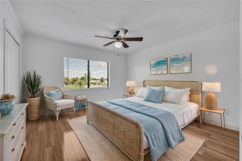 Touwnhouse à vendre à Apollo Beach, Floride: 2 chambres, 107.77 m2 № 2277876 - photo 16