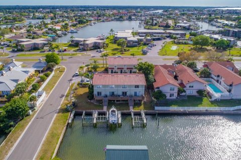 Touwnhouse à vendre à Apollo Beach, Floride: 2 chambres, 107.77 m2 № 2277876 - photo 27