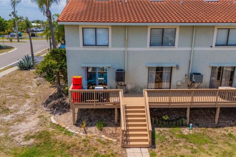 Touwnhouse à vendre à Apollo Beach, Floride: 2 chambres, 107.77 m2 № 2277876 - photo 25