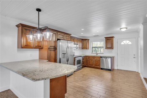 Touwnhouse à vendre à Apollo Beach, Floride: 2 chambres, 107.77 m2 № 2277876 - photo 4