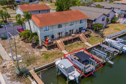 Touwnhouse à vendre à Apollo Beach, Floride: 2 chambres, 107.77 m2 № 2277876 - photo 24
