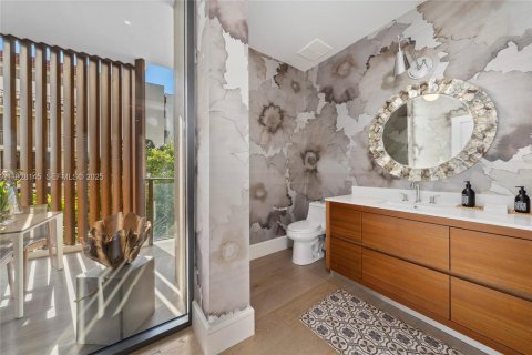 Купить кондоминиум в Майами, Флорида 3 спальни, 268.02м2, № 1987033 - фото 15