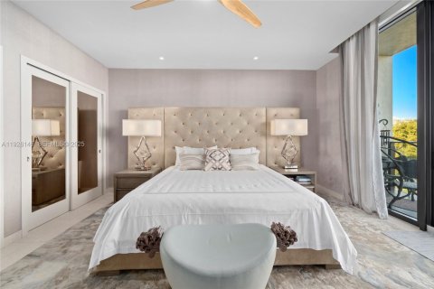 Купить кондоминиум в Майами, Флорида 3 спальни, 268.02м2, № 1987033 - фото 17