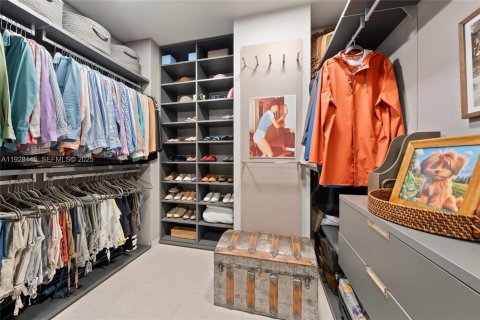 Купить кондоминиум в Майами, Флорида 3 спальни, 268.02м2, № 1987033 - фото 22