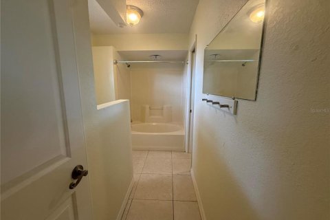 House in Port Charlotte, Florida 3 bedrooms, 195.09 sq.m. № 2258374 - photo 26