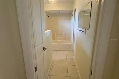 House in Port Charlotte, Florida 3 bedrooms, 195.09 sq.m. № 2258374 - photo 25