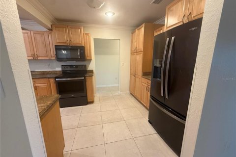 House in Port Charlotte, Florida 3 bedrooms, 195.09 sq.m. № 2258374 - photo 9