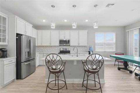 Casa en alquiler en Leesburg, Florida, 4 dormitorios, 266.44 m2 № 2317440 - foto 19