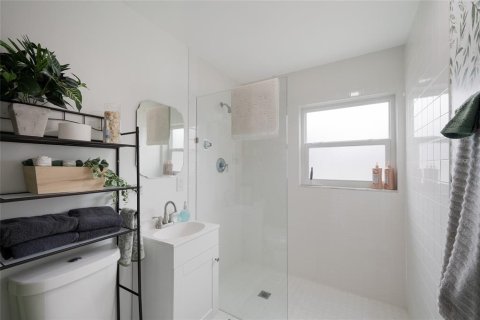 Casa en venta en Venice, Florida, 3 dormitorios, 107.21 m2 № 2218554 - foto 17