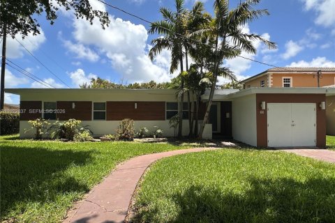 Villa ou maison à louer à El Portal, Floride: 3 chambres, 139.35 m2 № 2154237 - photo 4