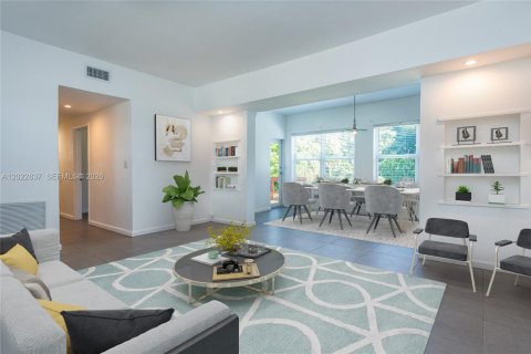 Villa ou maison à El Portal, Floride 3 chambres, 139.35 m2 № 2154237