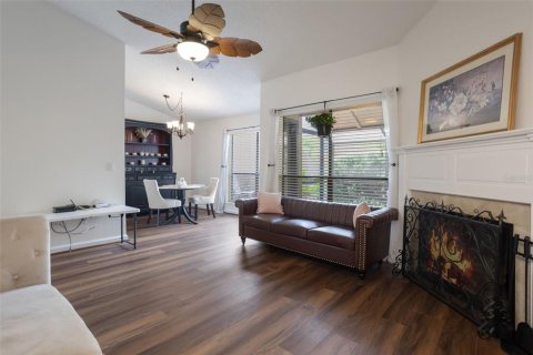 Condominio en venta en Altamonte Springs, Florida, 1 dormitorio, 78.22 m2 № 1787700 - foto 5