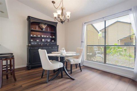Condominio en venta en Altamonte Springs, Florida, 1 dormitorio, 78.22 m2 № 1787700 - foto 8