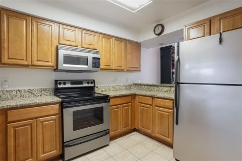 Condominio en venta en Altamonte Springs, Florida, 1 dormitorio, 78.22 m2 № 1787700 - foto 10