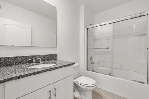 House in Kissimmee, Florida 4 bedrooms, 171.5 sq.m. № 1744402 - photo 14