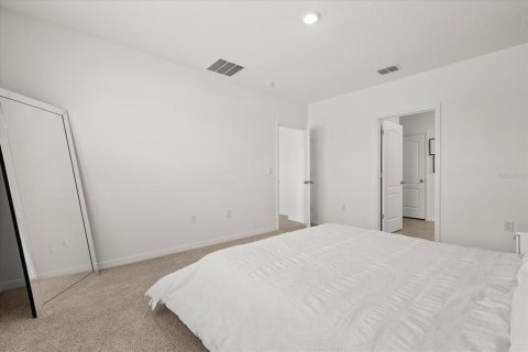 House in Kissimmee, Florida 4 bedrooms, 171.5 sq.m. № 1744402 - photo 19