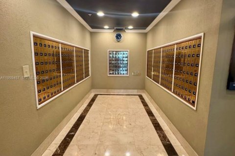 Снять в аренду кондоминиум в Санни-Айлс-Бич, Флорида 1 спальня, 65.5м2, № 2023436 - фото 18