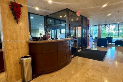 Снять в аренду кондоминиум в Санни-Айлс-Бич, Флорида 1 спальня, 65.5м2, № 2023436 - фото 17