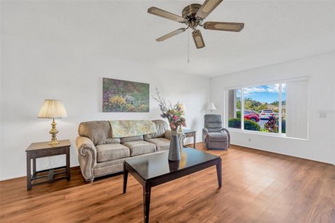 Copropriété à vendre à Clearwater, Floride: 2 chambres, 124.49 m2 № 1912609 - photo 3